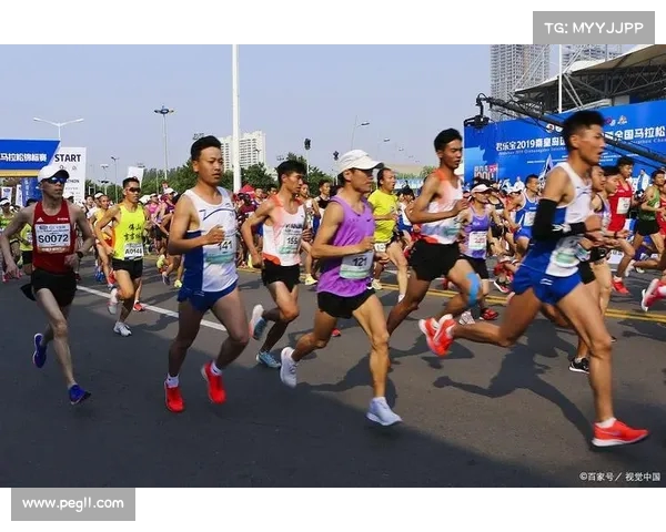 2025乐清半程马拉松激情启程 参赛者齐聚挑战自我与极限 2025乐清半程马拉松激情启程 参赛者齐聚挑战自我与极限